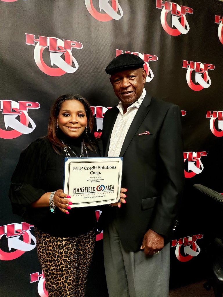 Mansfield ribbon cutting